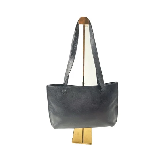 Authentic CHANEL Black Grained Calfskin Shopping Tote - Picture 3 of 15